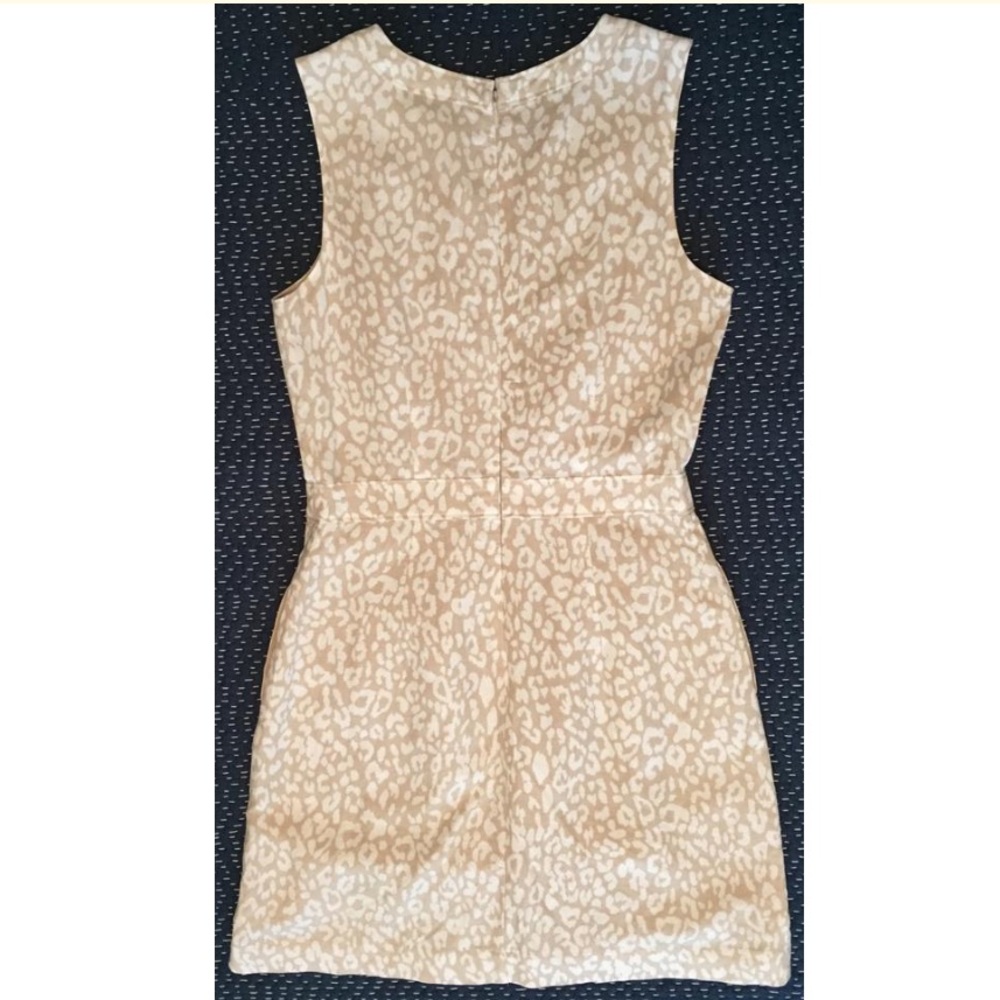 Banana Republic Tan V Neck Cocktail Dress - NWT - Picture 2 of 8